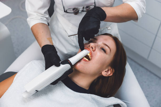 Best Emergency Tooth Extraction  in Coloma, MI